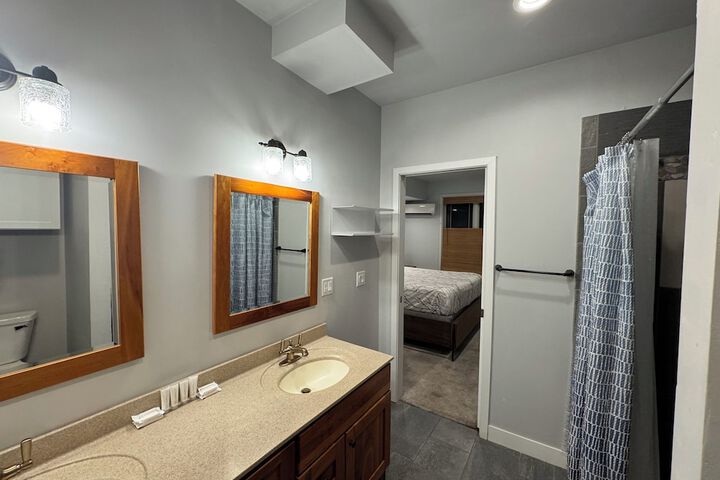 Room 54 of 115