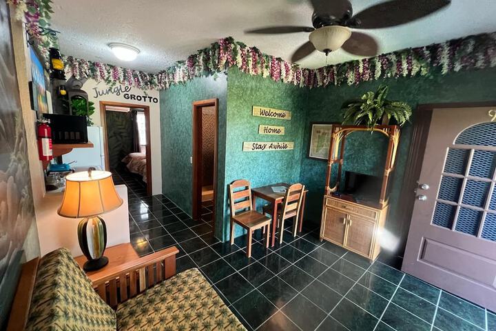 Room 64 of 88