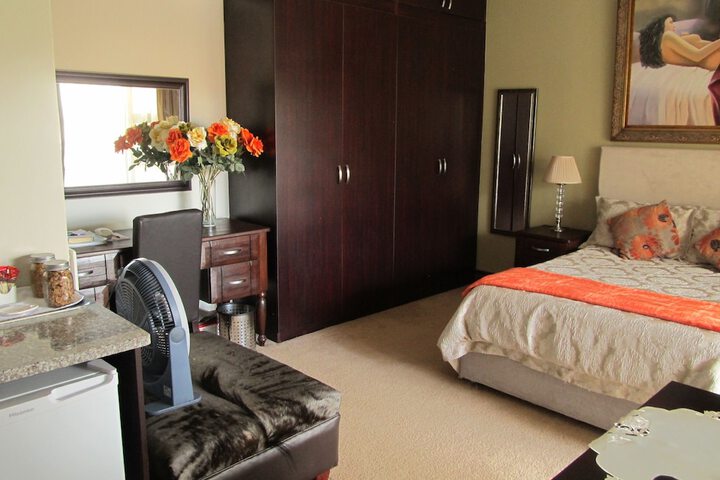 Room 12 of 97