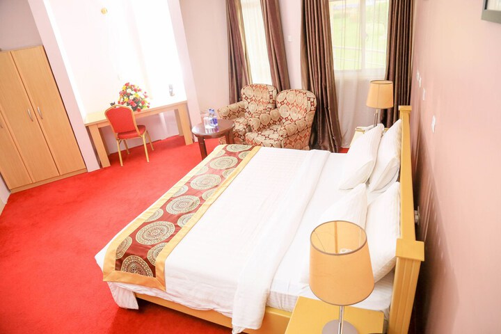 Room 21 of 51