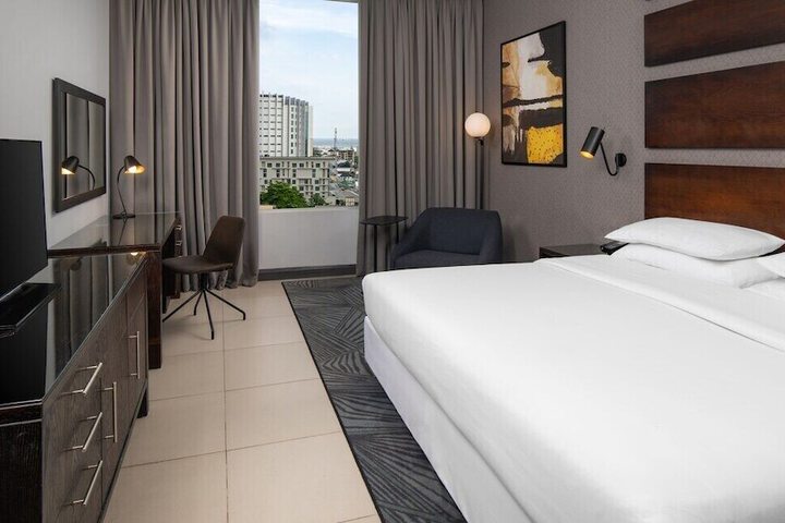 Room 44 of 90