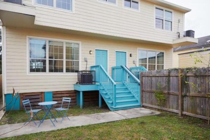 Photo of on Orleans Avenue Apt 1