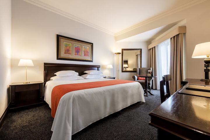 Room 14 of 72