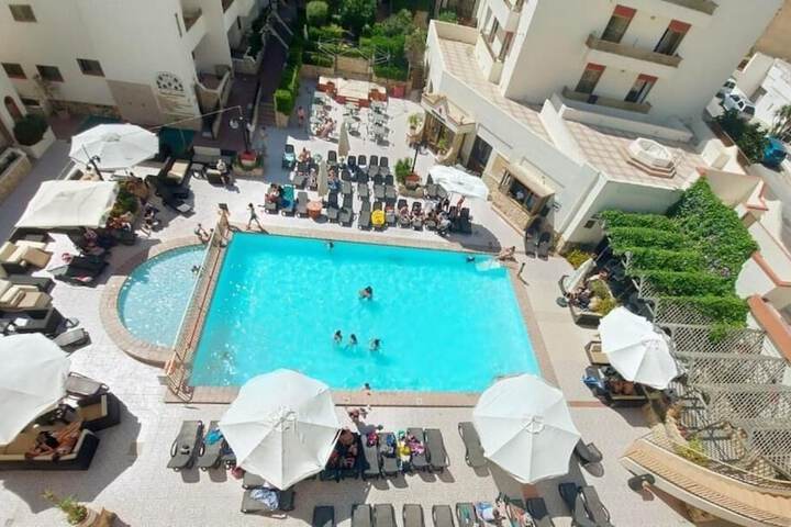 Hotel 51 of 53