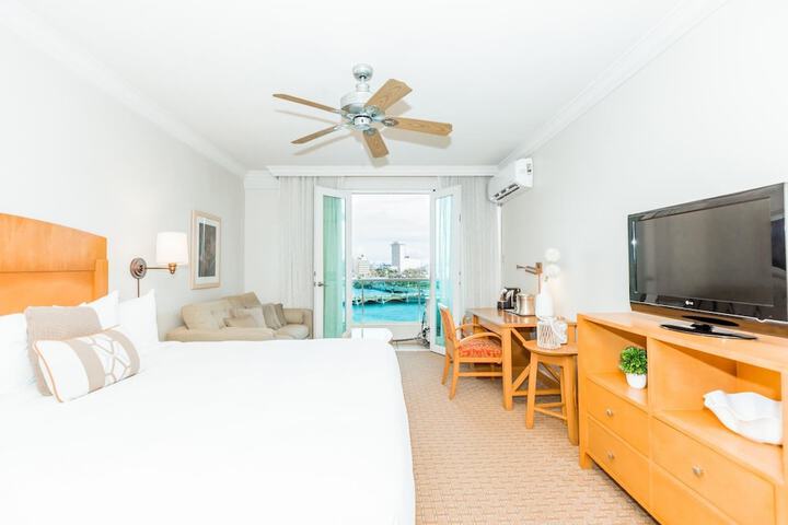 Room 3 of 11