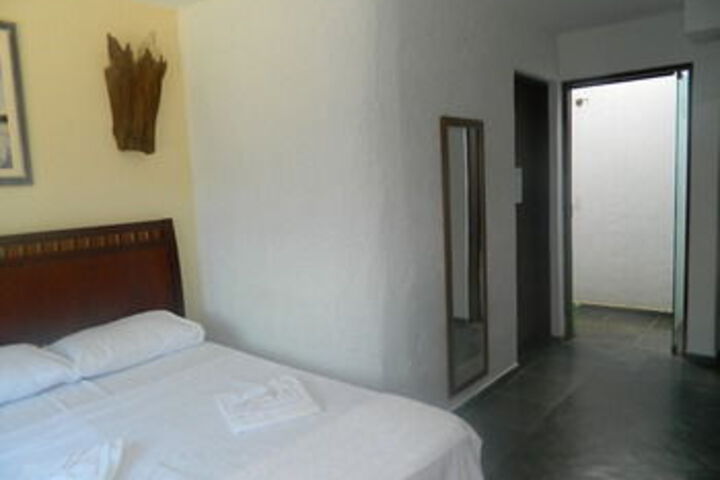 Room 29 of 90