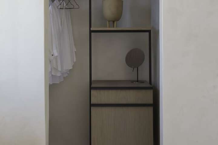 Room 12 of 100