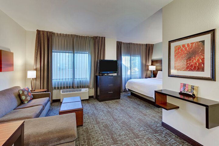 Room 12 of 29