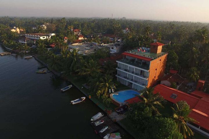 Hotel 84 of 84