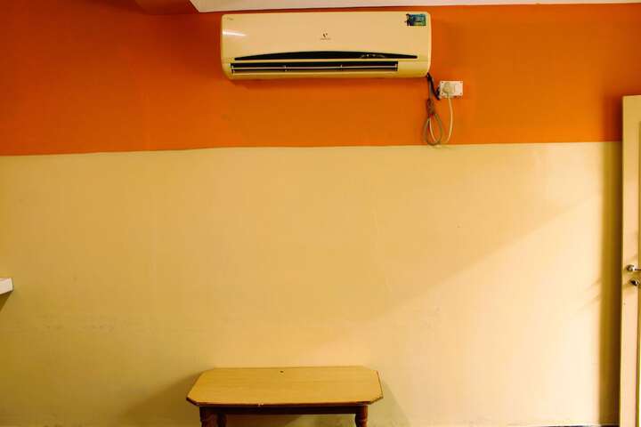 Room 5 of 26