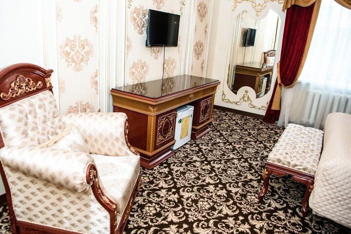 Room 34 of 68
