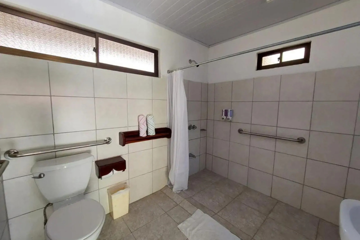 Room 7 of 23