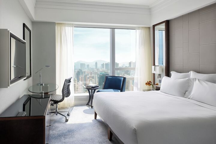 Room 60 of 135