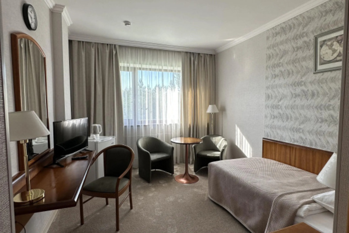 Room 15 of 20