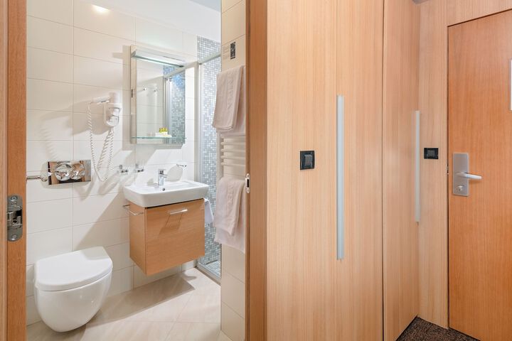 Clean Restrooms