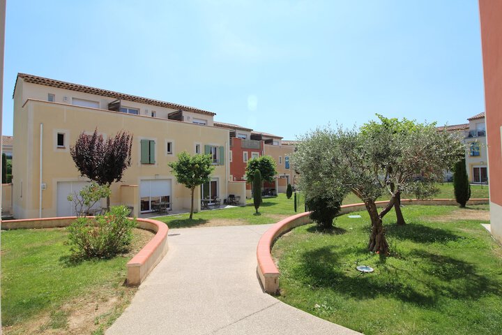 Hotel 65 of 77
