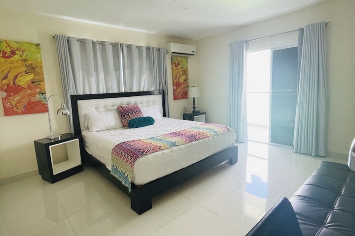 Room 12 of 35