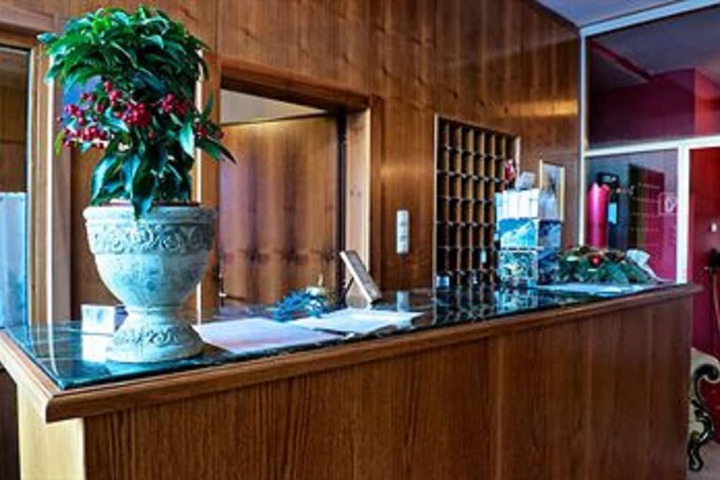 Hotel Interior 3 of 45