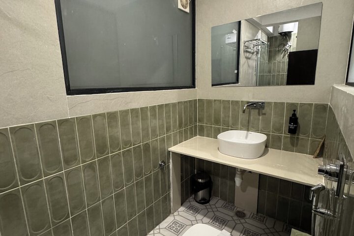 Clean Restrooms