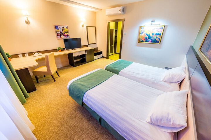 Room 17 of 55