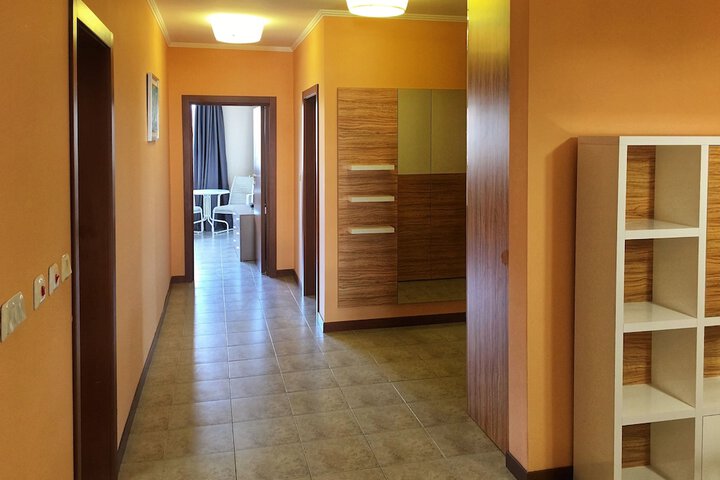 Room 14 of 61