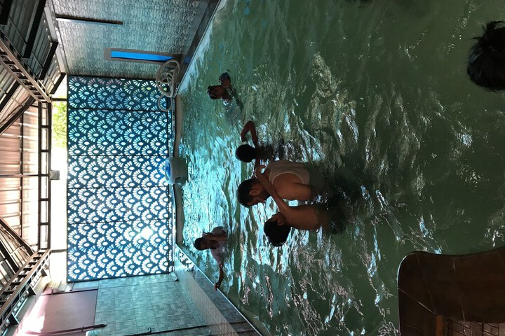Pool 20 of 41