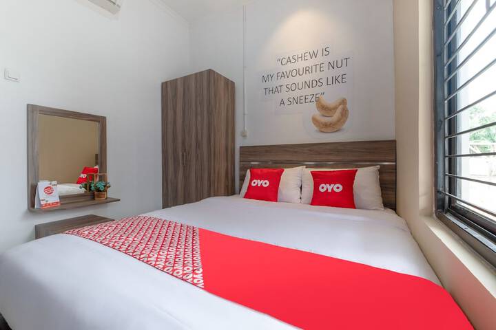 Room 8 of 20