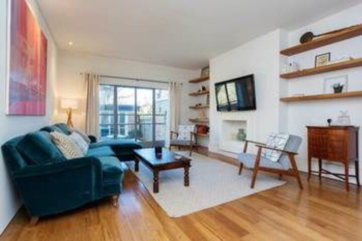 Room 15 of 19