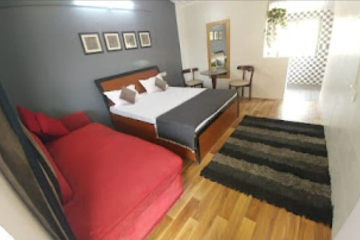 Room 16 of 65
