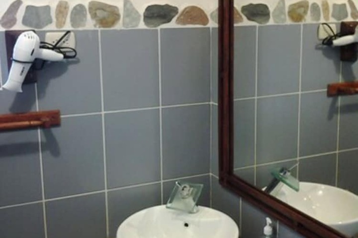 Clean Restrooms