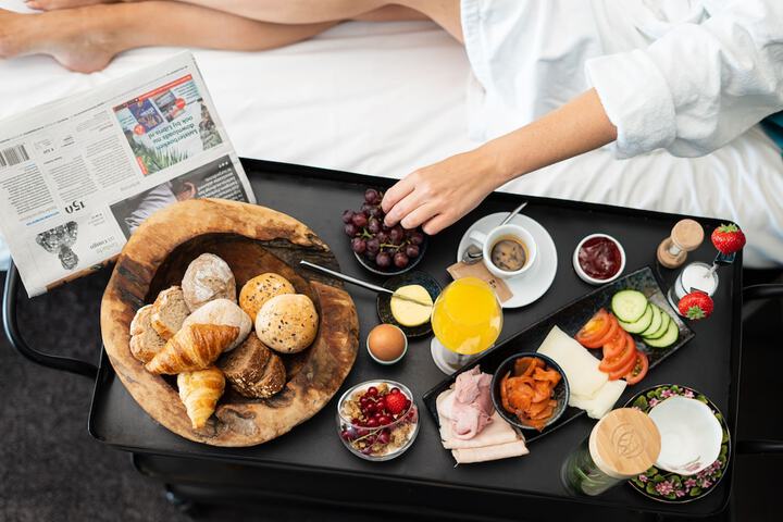 Breakfast/Coffee Service 79 of 92