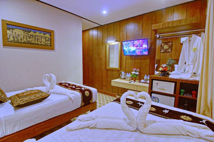 Room 10 of 67
