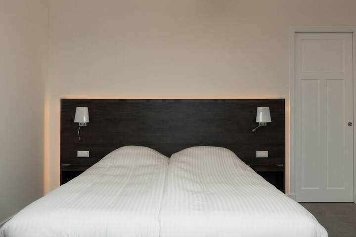 Room 20 of 66