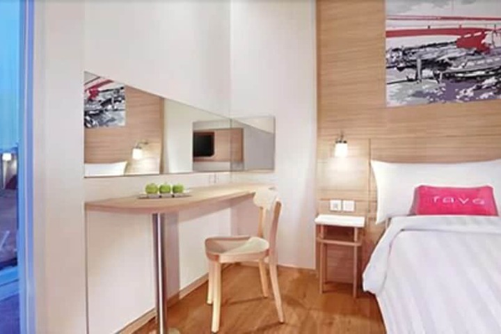 Room 12 of 31