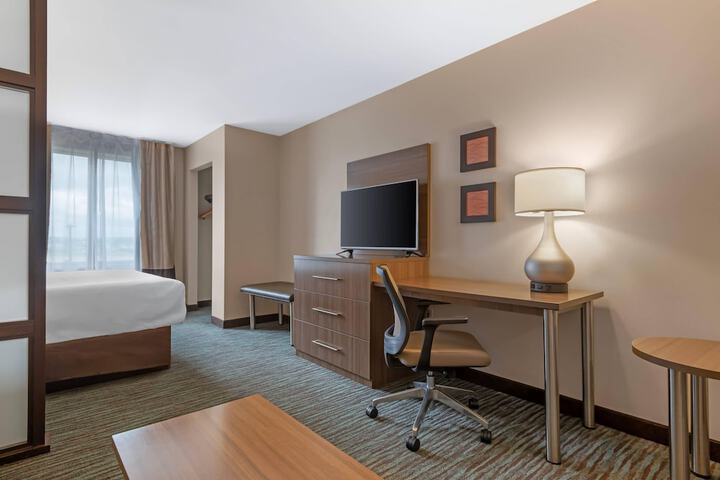 Room 44 of 73