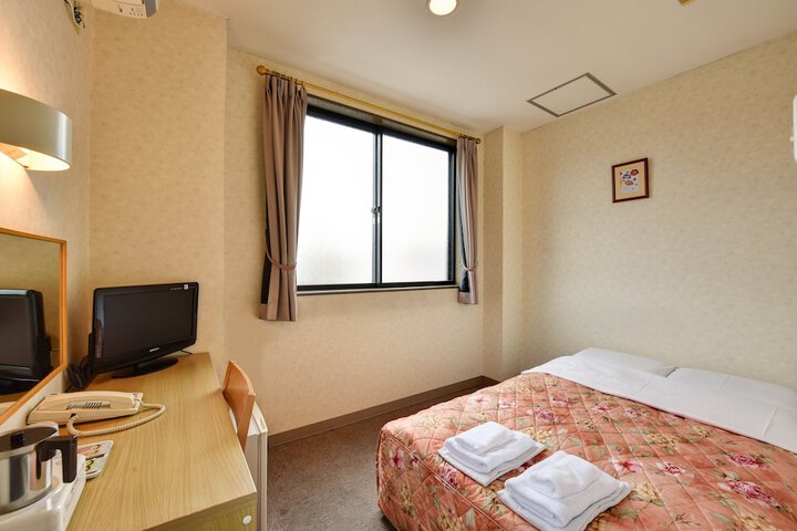 Room 12 of 70