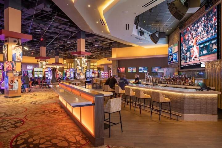 Sports bar