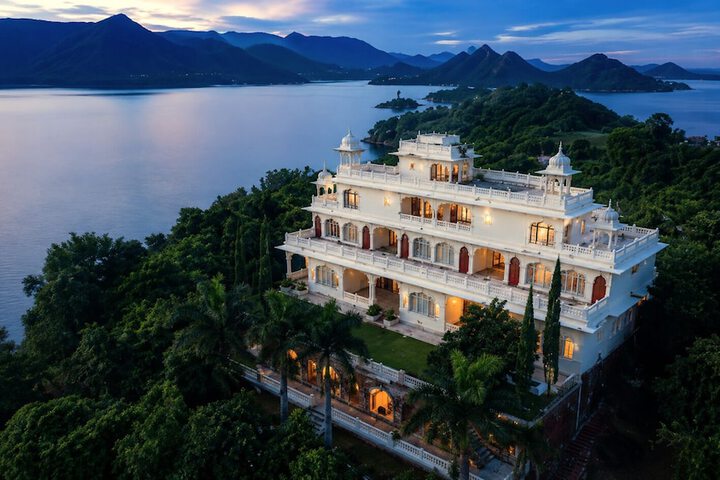 The Karni Mahal - Jaisamand Lake Island Udaipur