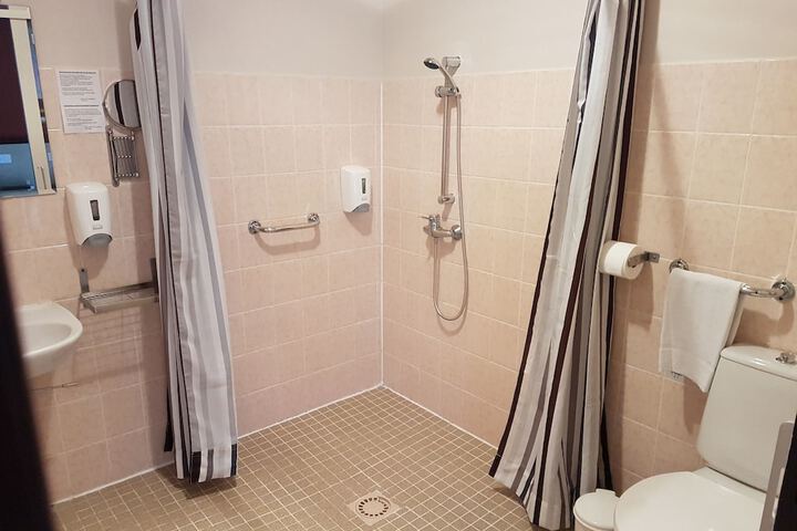 Room 46 of 73