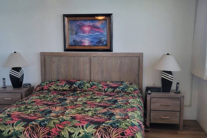 Room 85 of 484