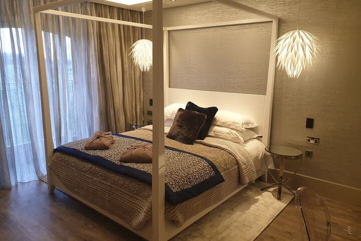 Room 7 of 137