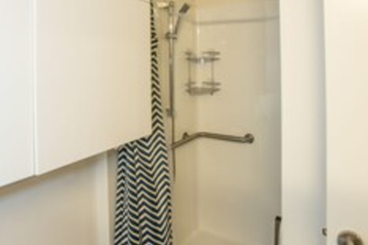 Room 7 of 27