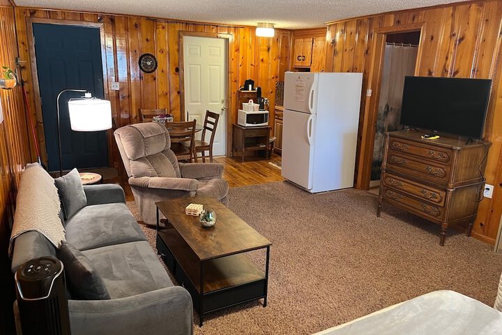 Room 35 of 236