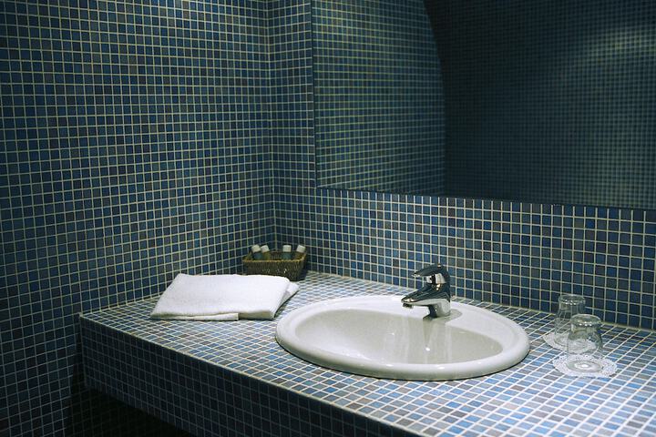 Room 14 of 29