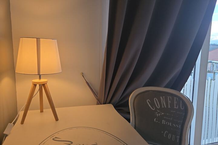 Room 21 of 36