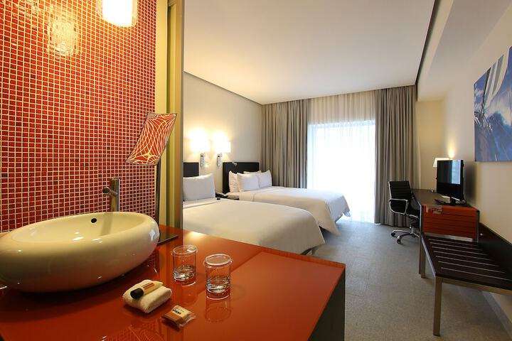 Room 25 of 78