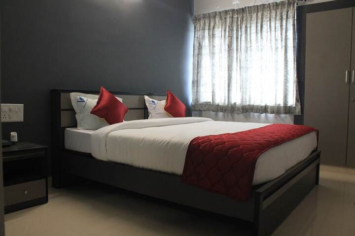 Room 13 of 68