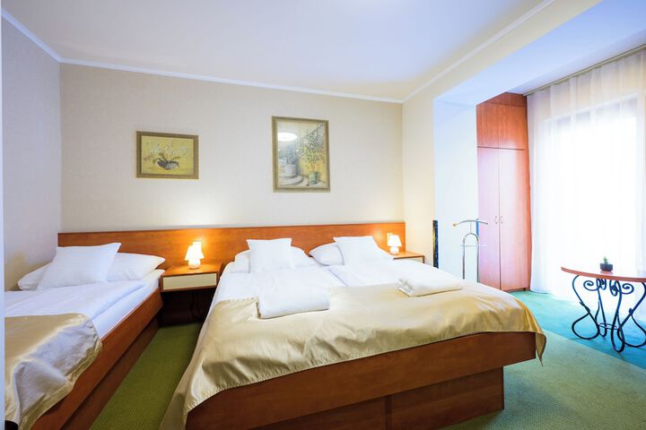 Room 40 of 71