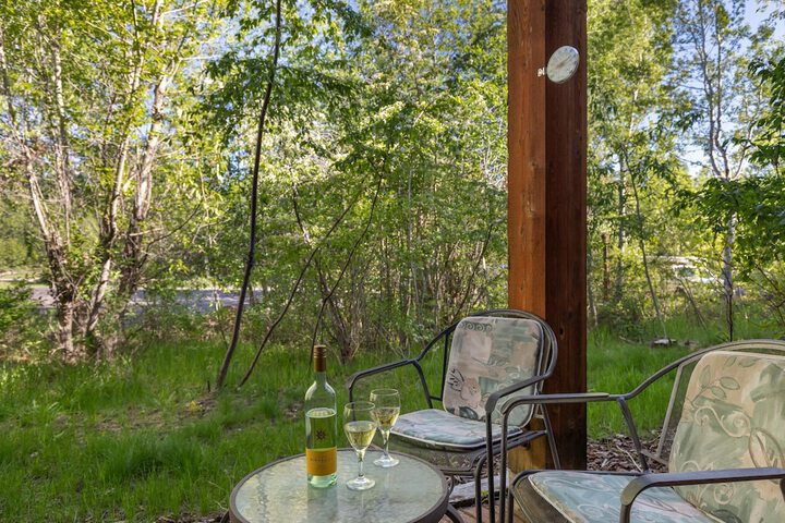 Property Grounds 25 of 39