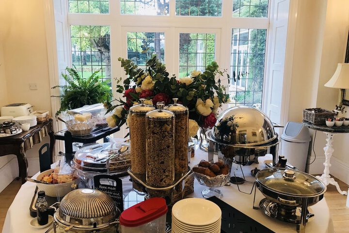 Breakfast/Coffee Service 130 of 187